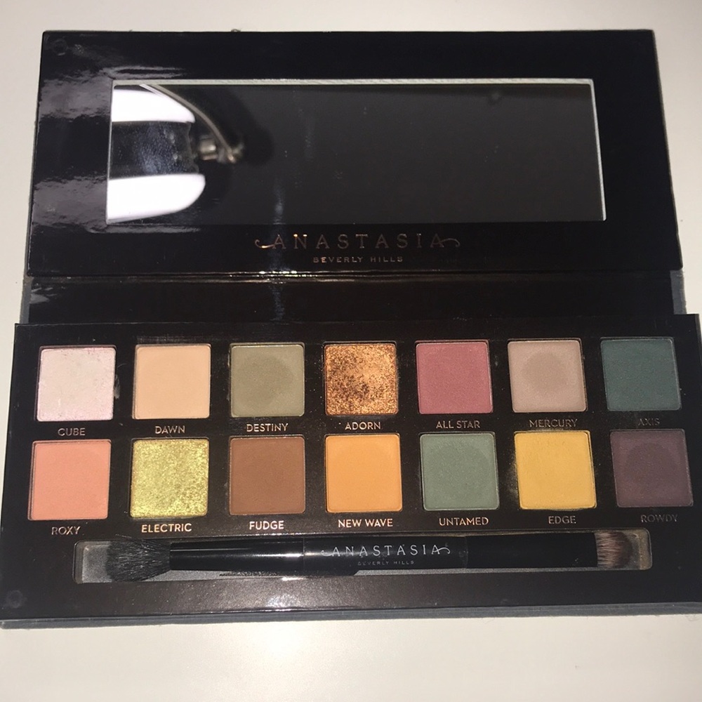 ABH subculture palette ✨